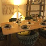 Διαμέρισμα In With 130 Sqm