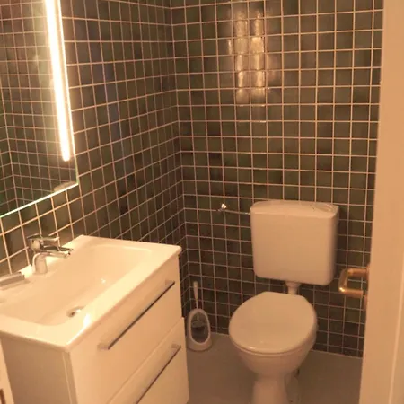 In With 130 Sqm Appartement